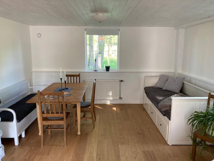 Fin Laegenhet Mitt Pa Bjaerehalvoen Appartement Båstad Buitenkant foto
